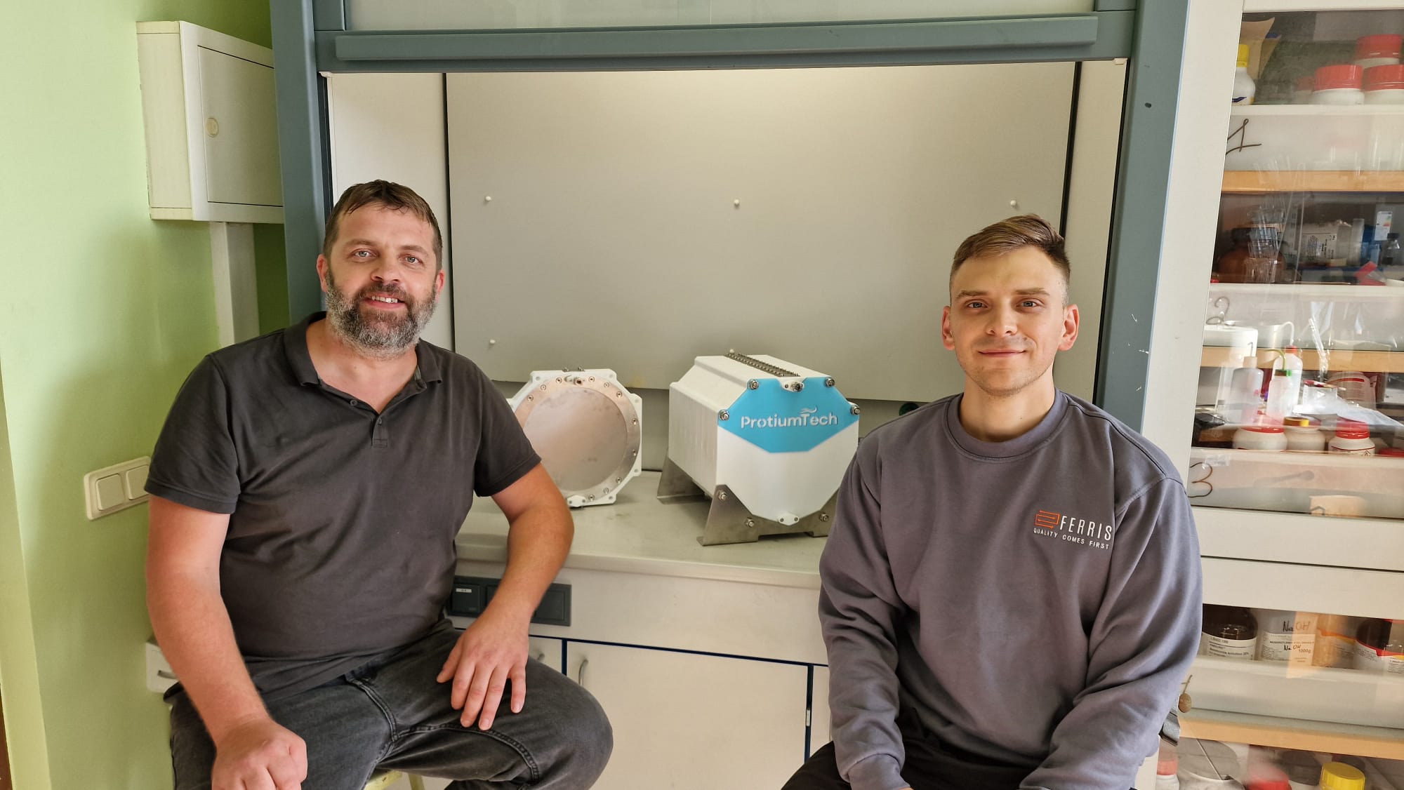 ProtiumTech Unveils First Small-Scale Electrolyser Prototype